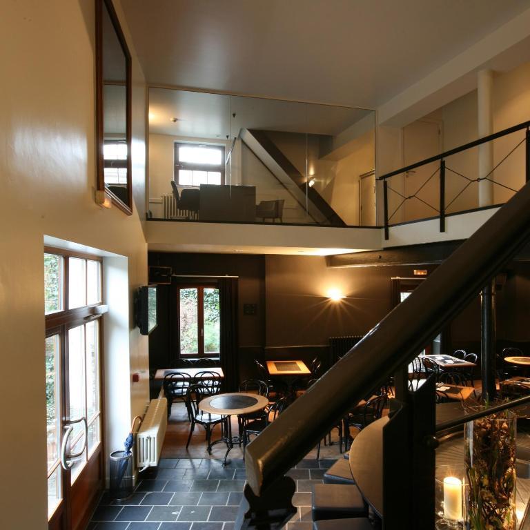 德格尼亨克斯酒店 哈瑟尔特 外观 照片